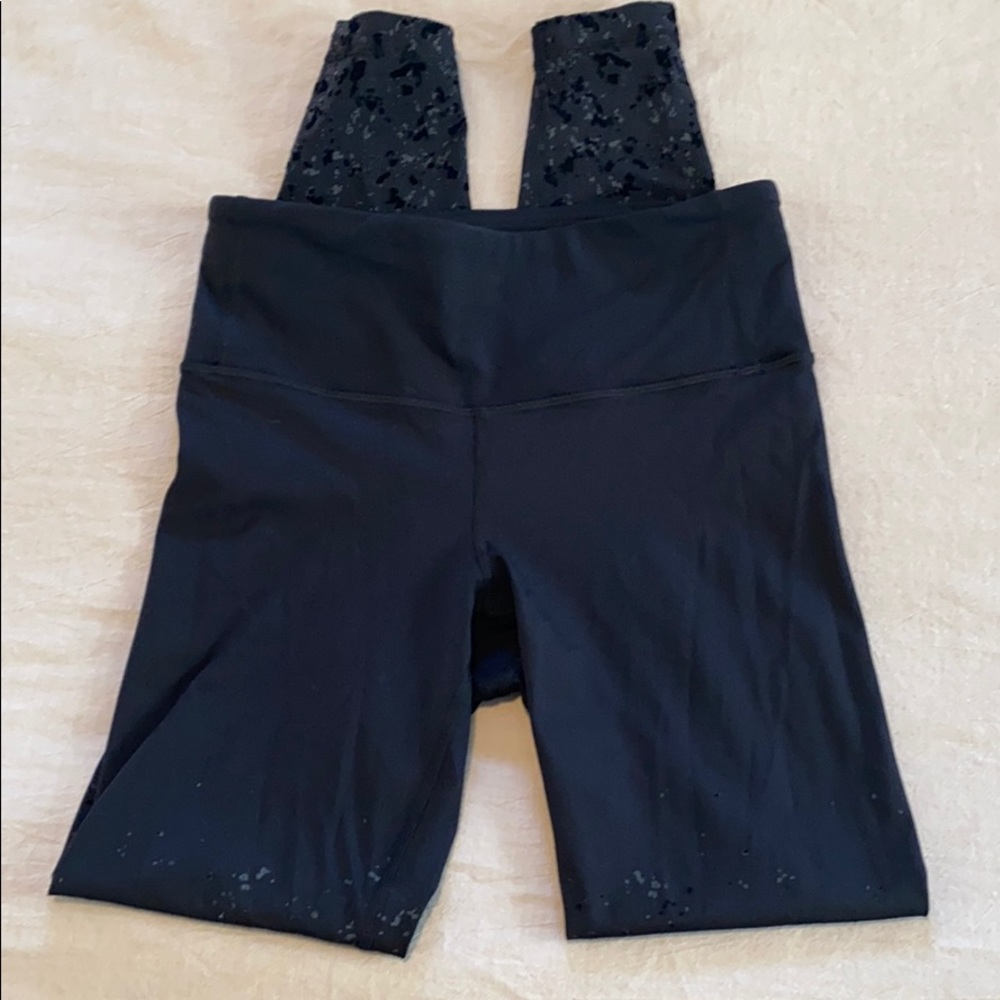 Lululemon size 6 - EUC